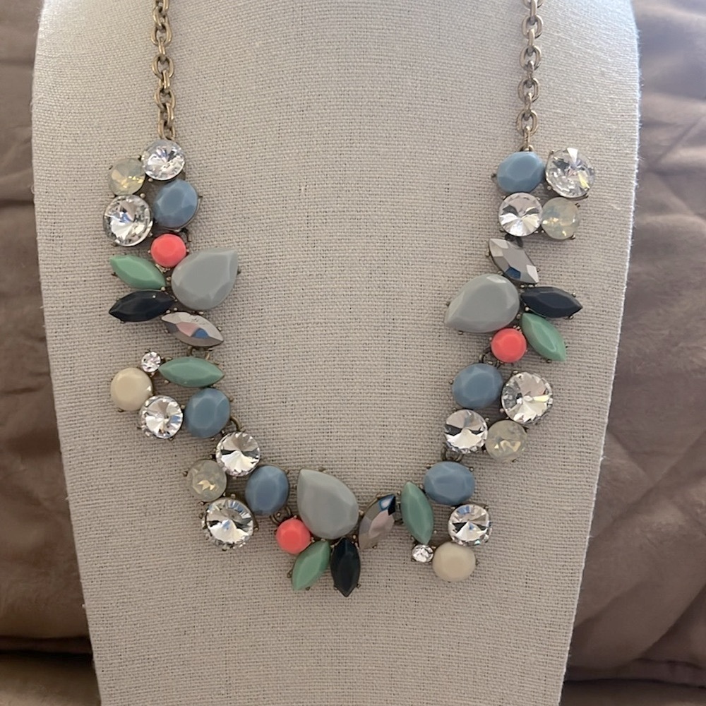 J Crew Elegant Multicolor Beaded Statement Neckla… - image 2